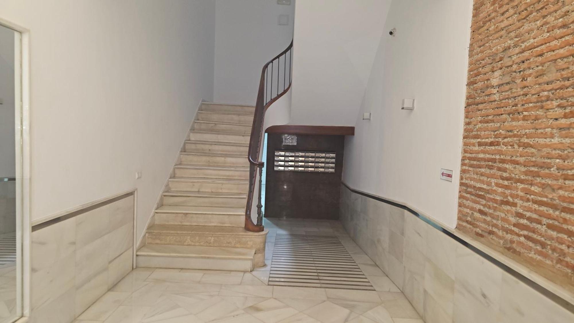 Chic Casa Cathedral At Calle Fresca 2-Bedroom Apartment In Malaga City Center מראה חיצוני תמונה